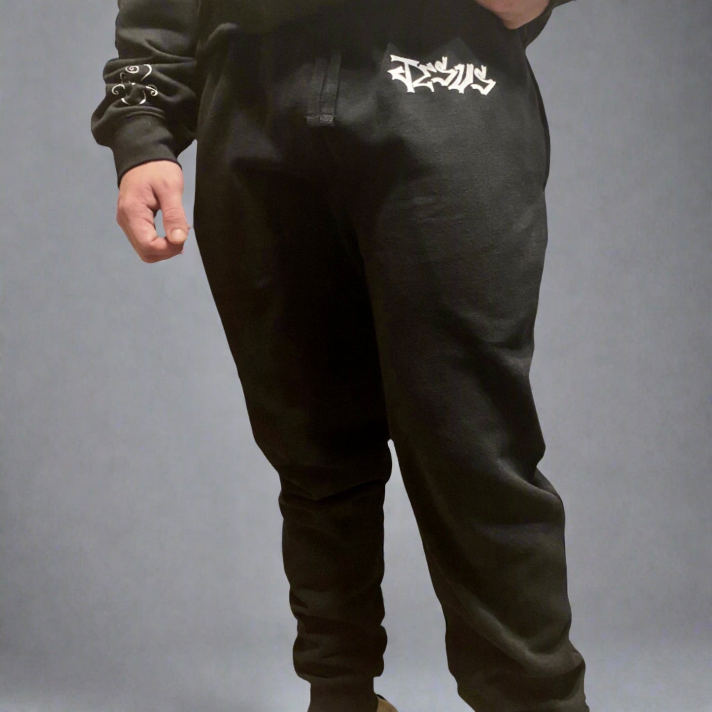 Romans 5:6 Sweatpants